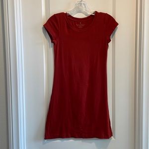 Banana Republic tunic length tee rust color size XS